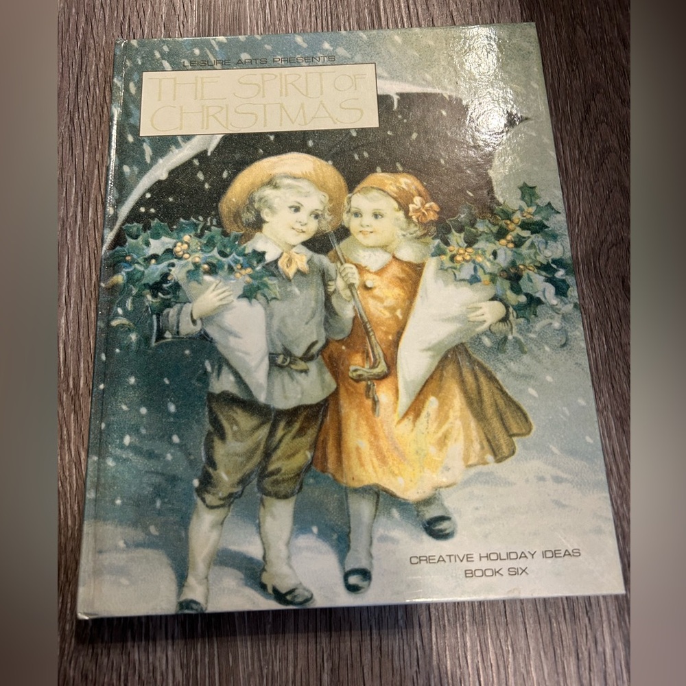 Holiday book The Spirit of Christmas creative Holiday Idea book six vintage 1992